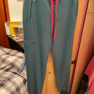 Figs Hydrogreen Small Reg Zamora Jogger Scrubs